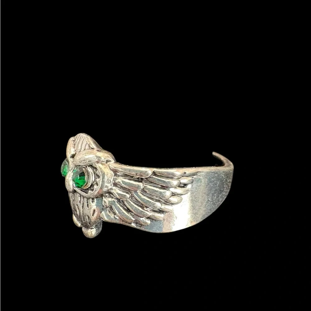 N/A charming silver